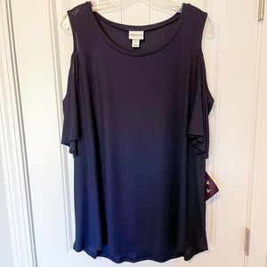 ⚡️Ava & Viv cold shoulder navy vneck